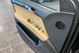 musta Audi Q7 2012 kuva 25.