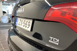 musta Audi Q7 2012 kuva 35.