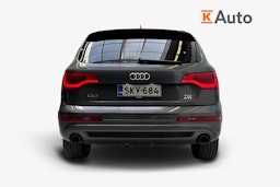 harmaa Audi Q7 2013 kuva 3.
