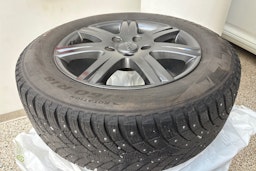 harmaa Audi Q7 2013 kuva 13.