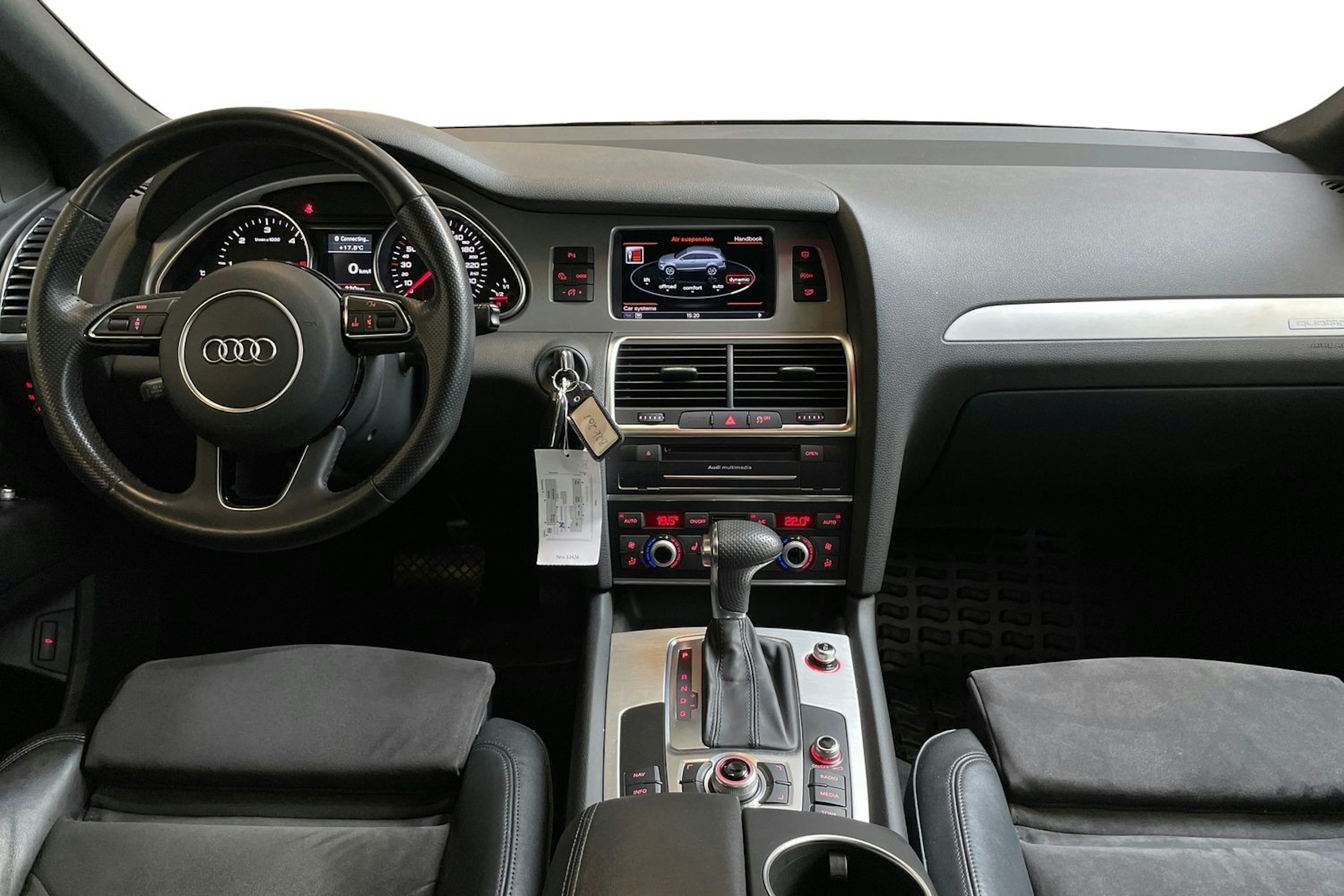 valkoinen Audi Q7 2014 kuva 9.