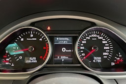 valkoinen Audi Q7 2014 kuva 15.