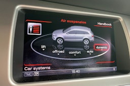 valkoinen Audi Q7 2014 kuva 25.
