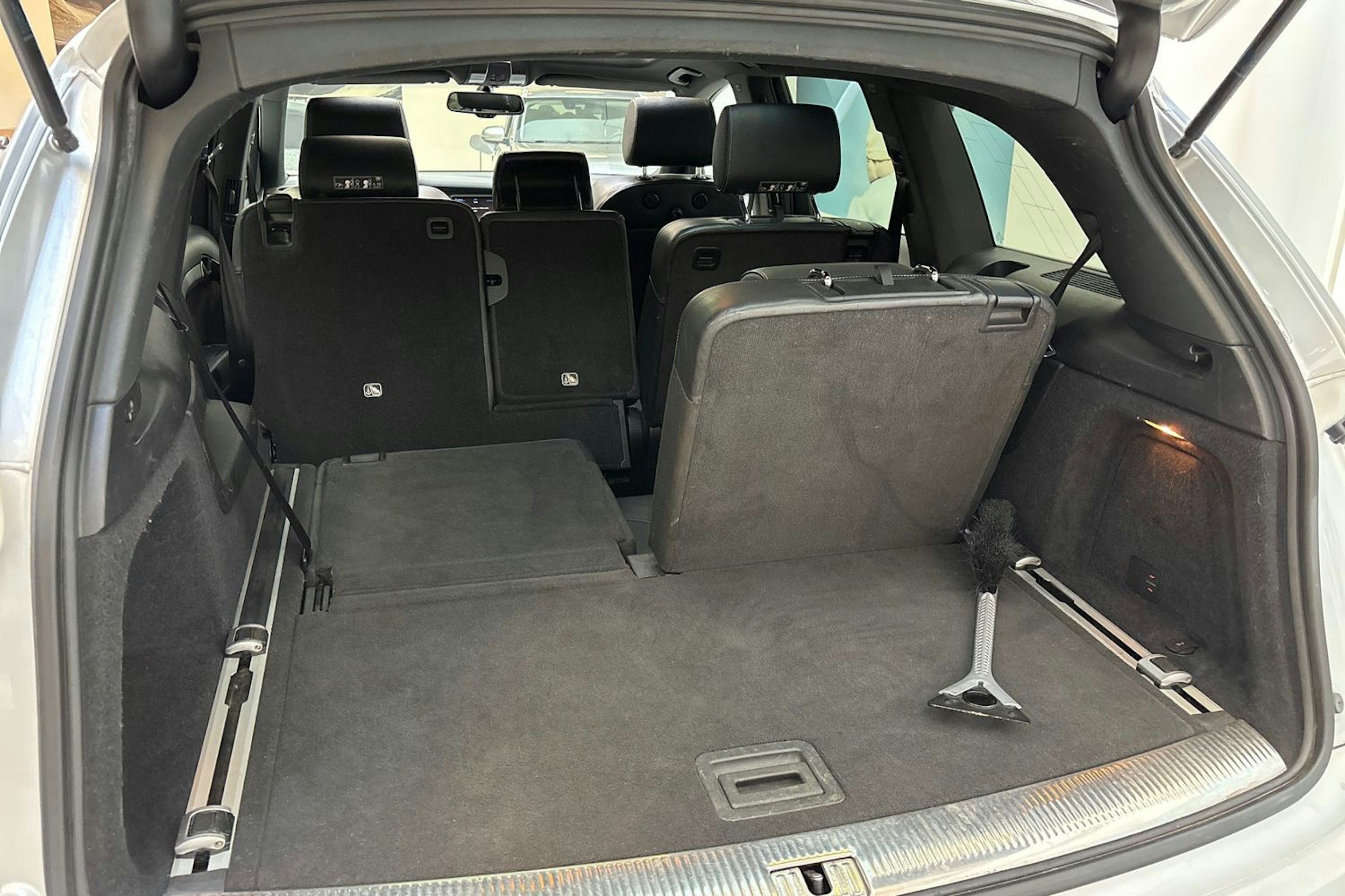 hopea Audi Q7 2014 kuva 12.