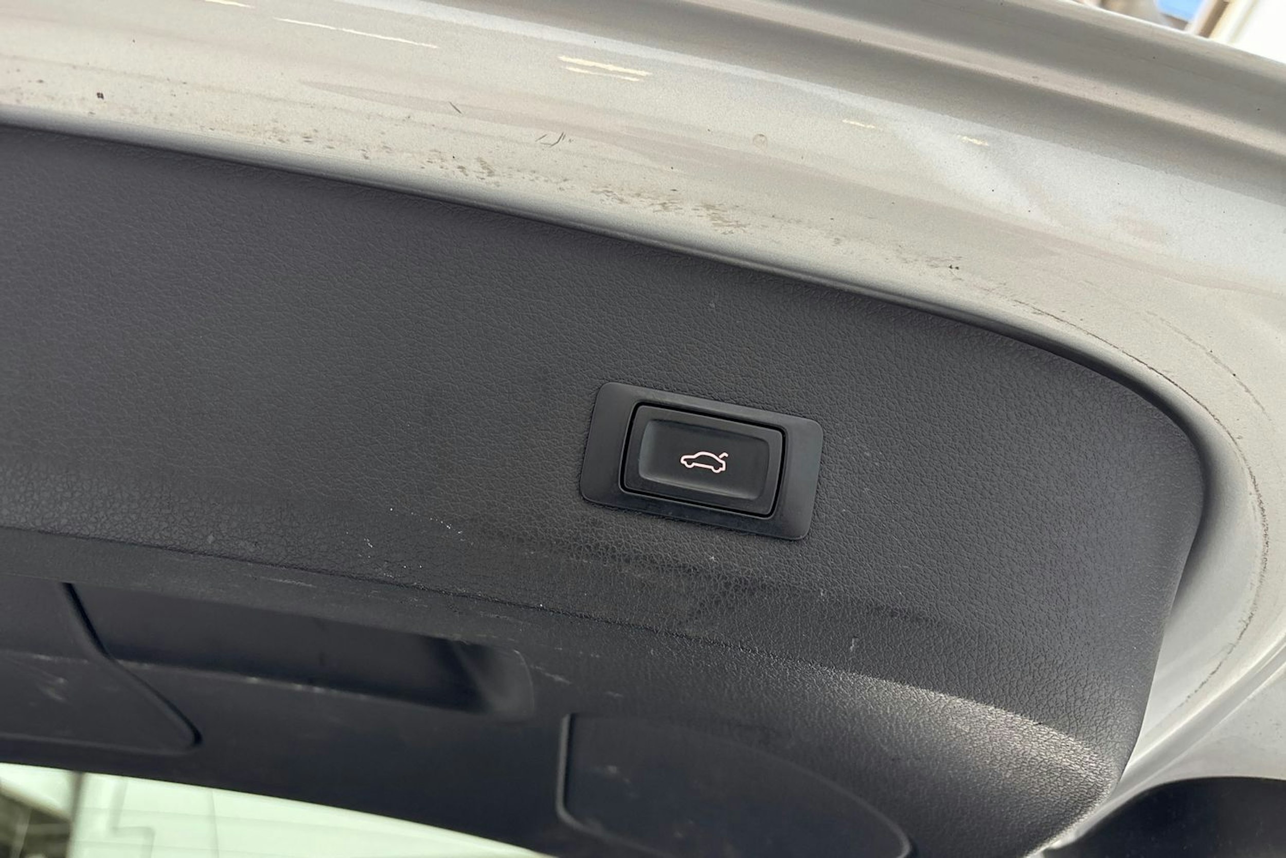 hopea Audi Q7 2014 kuva 13.