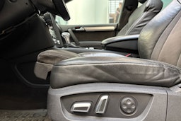 hopea Audi Q7 2014 kuva 17.