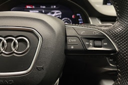 Harmaa Audi Q7 2016 kuva 23.