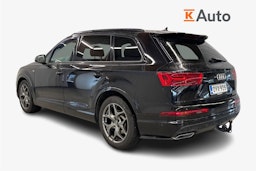 musta Audi Q7 2015 kuva 2.