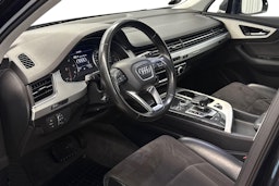 musta Audi Q7 2015 kuva 7.