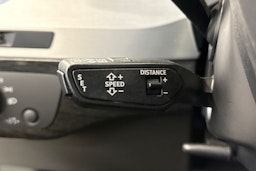 musta Audi Q7 2015 kuva 19.