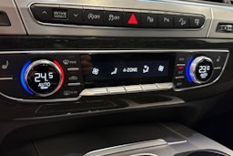 musta Audi Q7 2015 kuva 21.