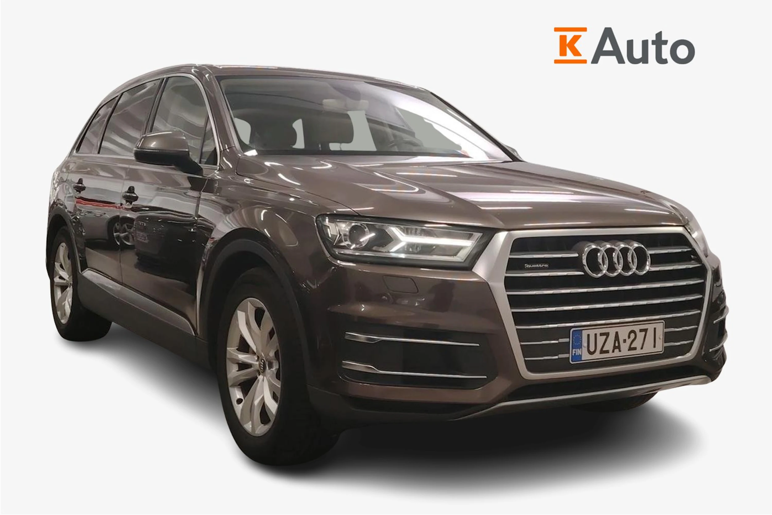 Ruskea (beige) Audi Q7 2015 kuva 1.