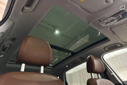harmaa Audi Q7 2016 kuva 21.