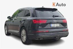 musta Audi Q7 2016 kuva 2.