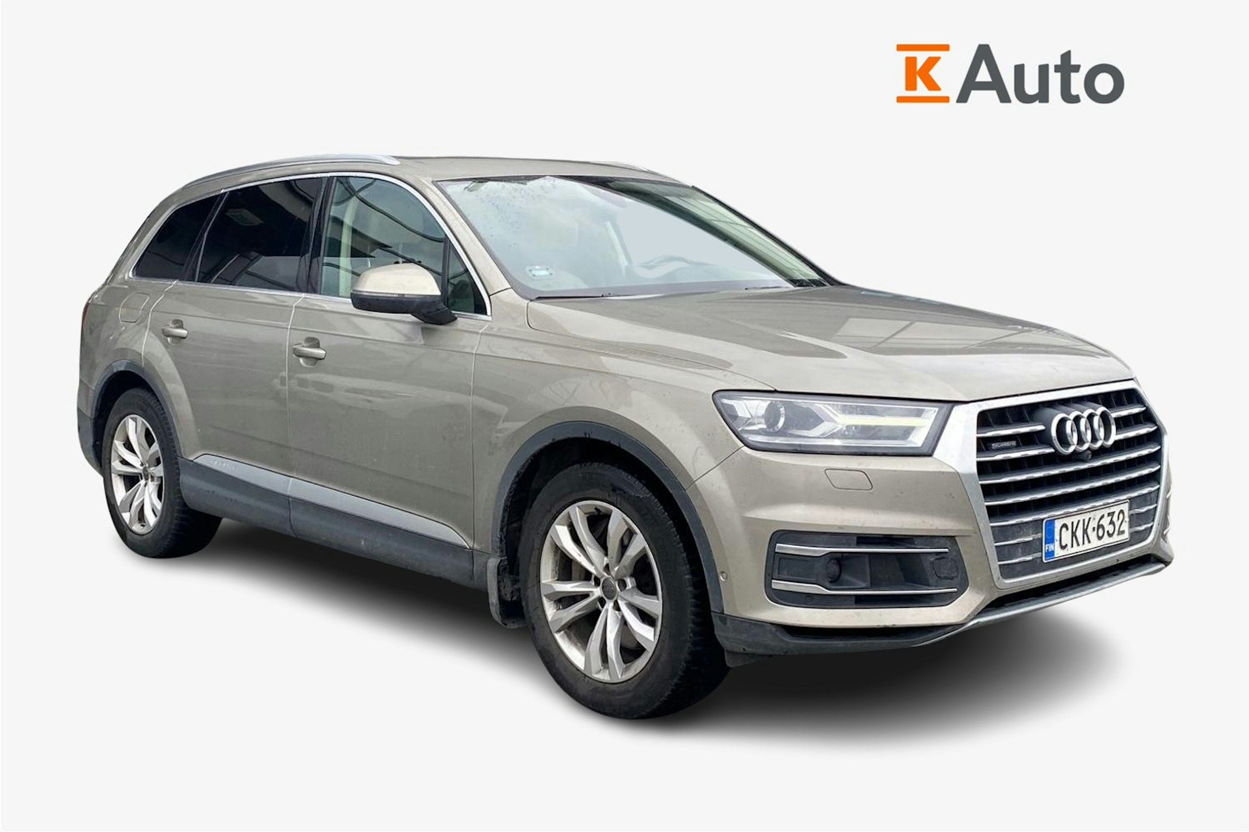 ruskea (beige) Audi Q7 2016 kuva 1.