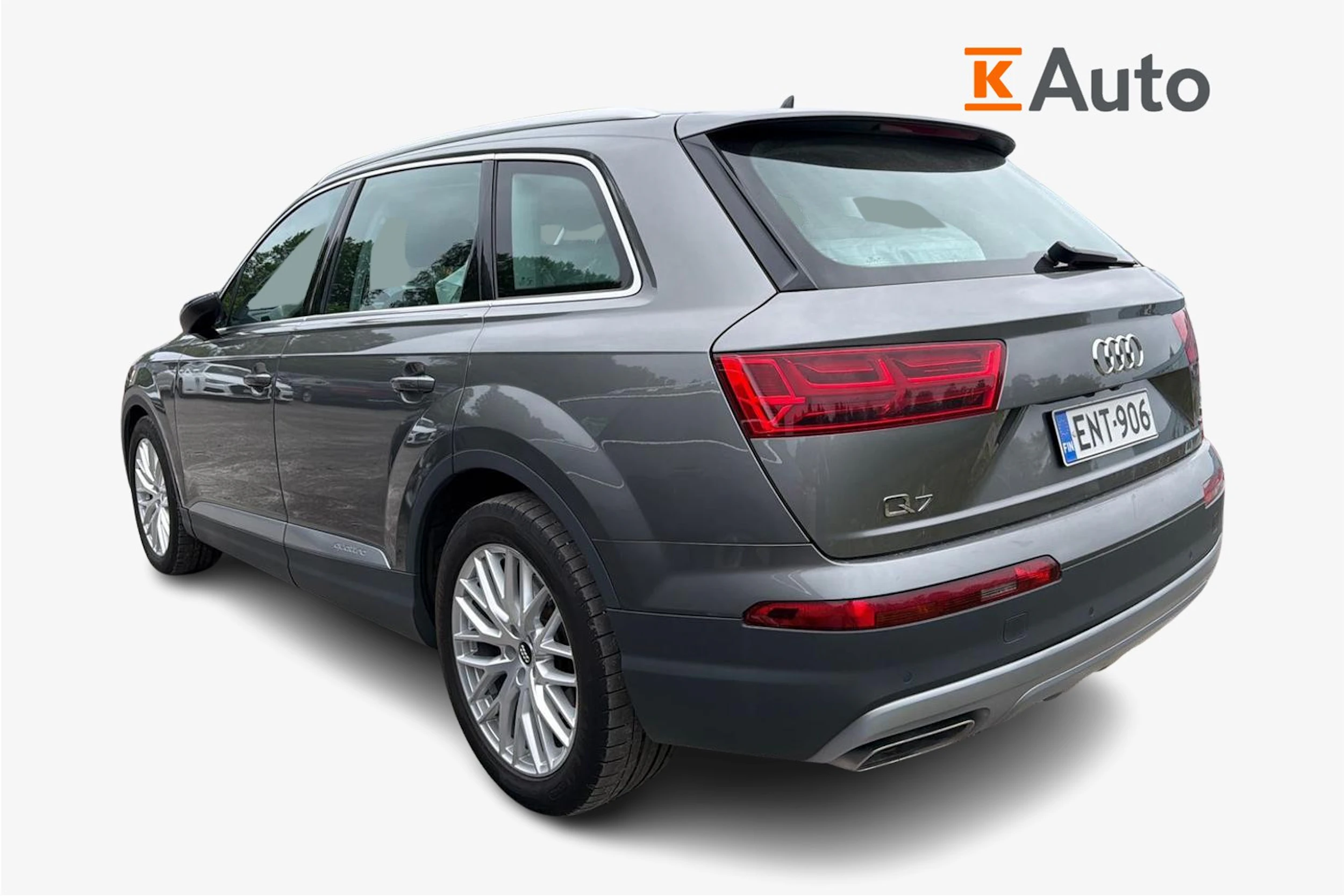 Harmaa Audi Q7 2016 kuva 2.