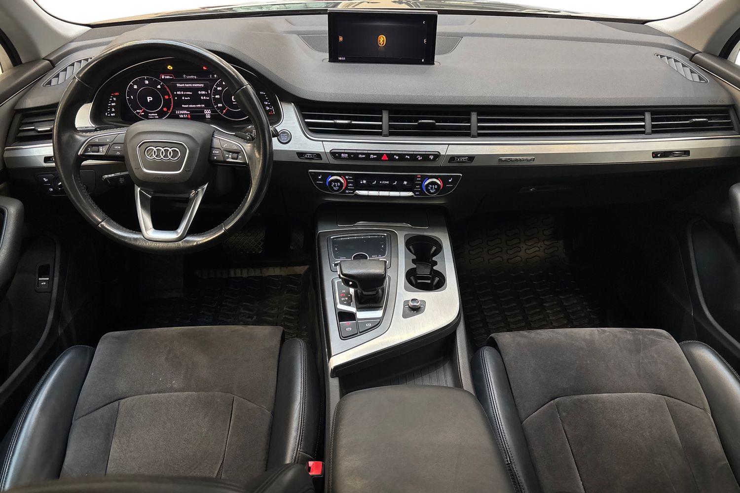 Audi Q7 2016, kuva 7/31