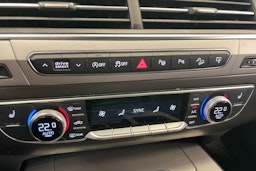 Musta Audi Q7 2016 kuva 20.