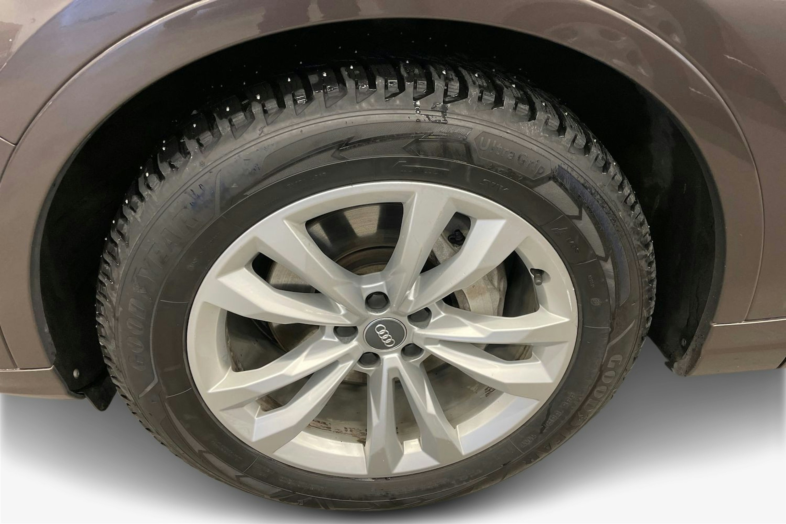 met. ruskea (beige) Audi Q7 2016 kuva 11.