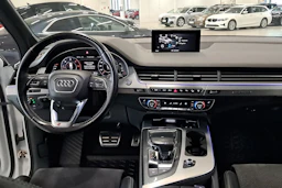 valkoinen Audi Q7 2016 kuva 7.