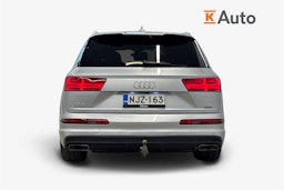hopea Audi Q7 2016 kuva 3.