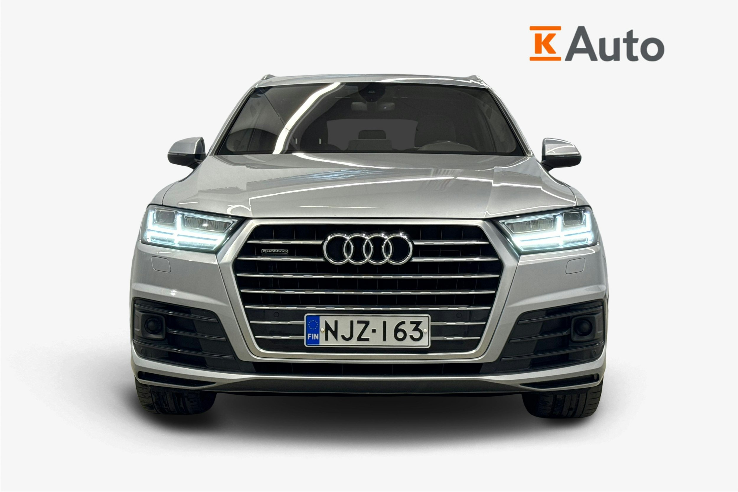 hopea Audi Q7 2016 kuva 5.