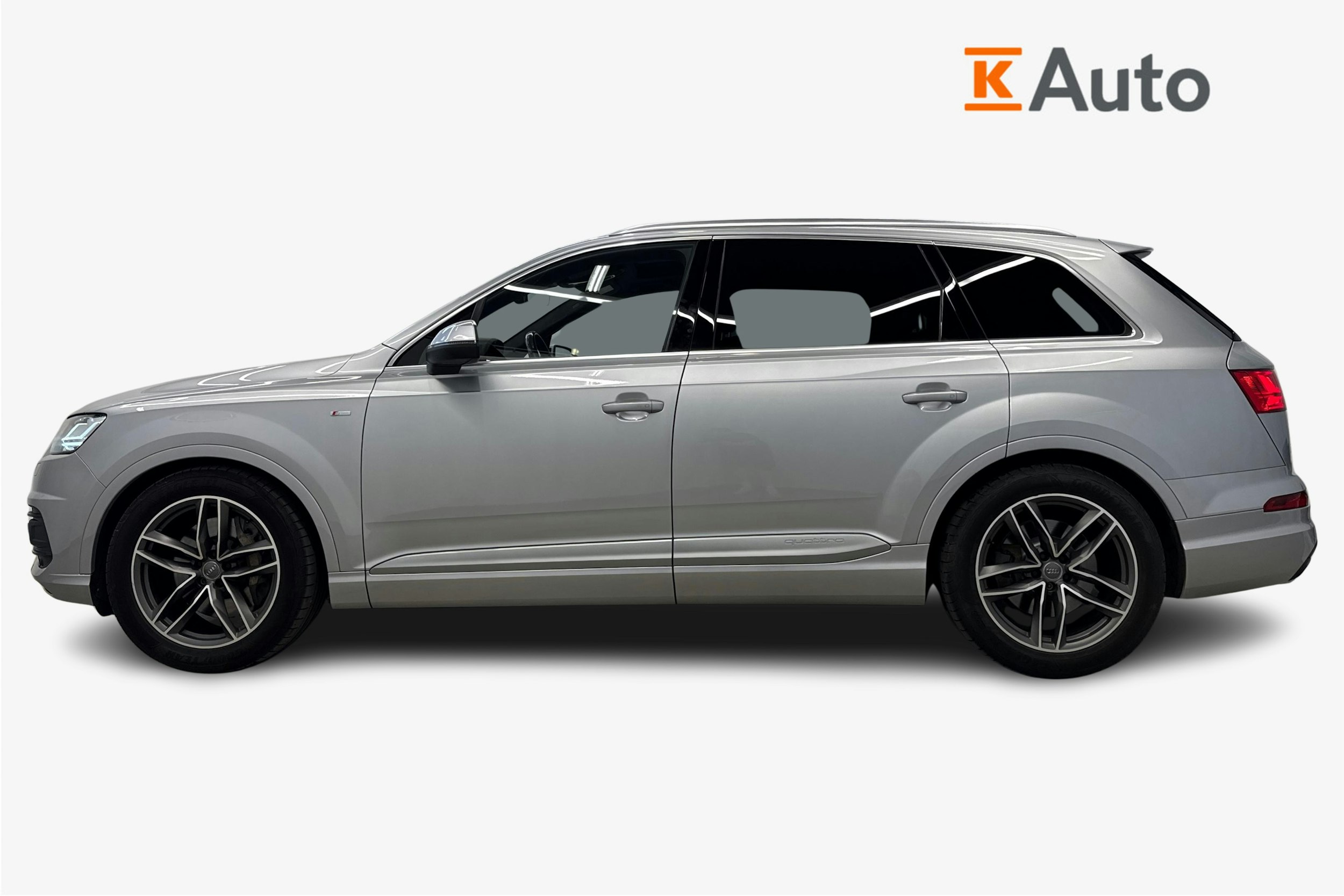 hopea Audi Q7 2016 kuva 6.