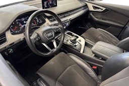 hopea Audi Q7 2016 kuva 9.