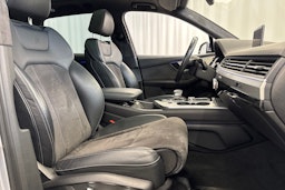hopea Audi Q7 2016 kuva 13.