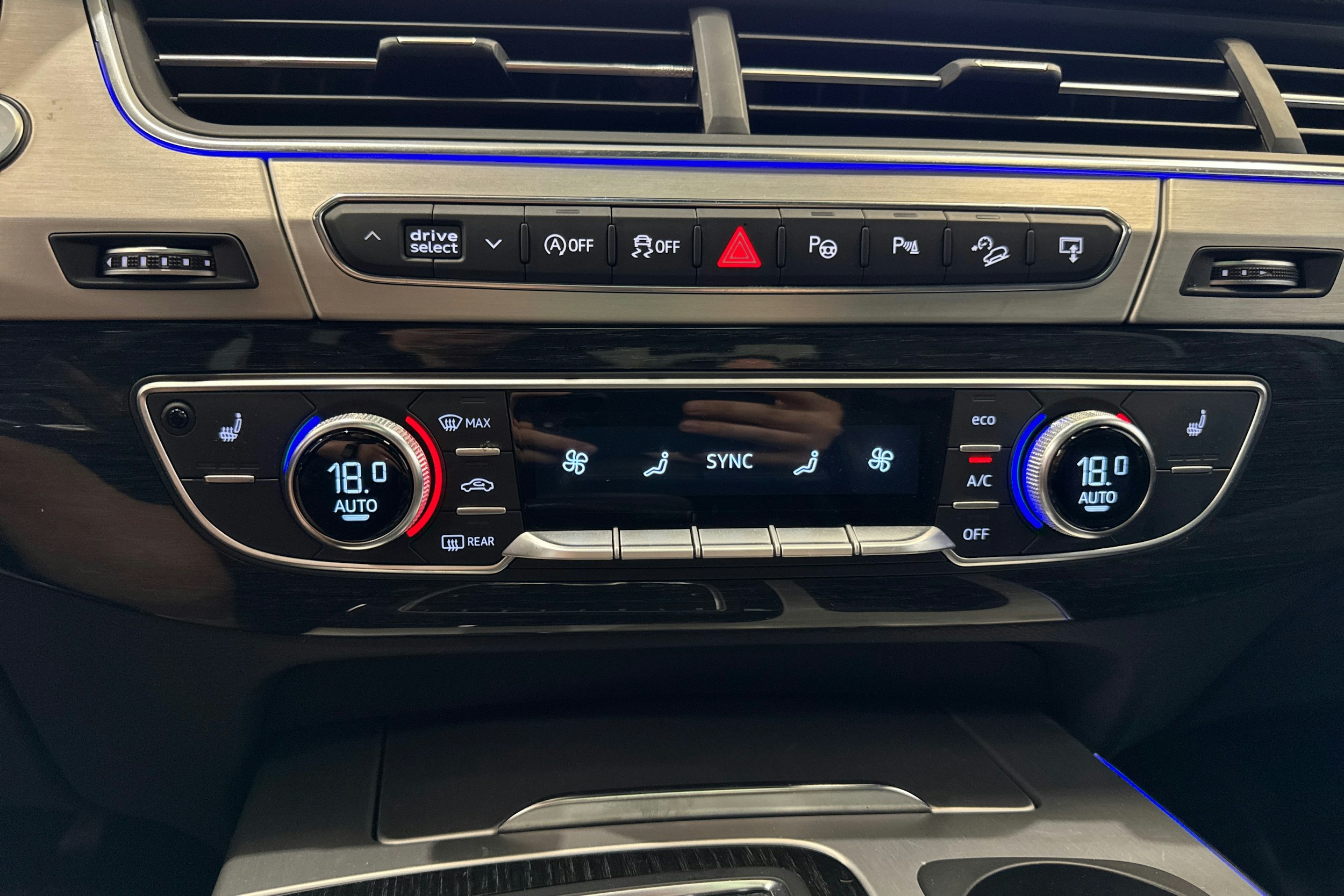 hopea Audi Q7 2016 kuva 24.