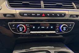 hopea Audi Q7 2016 kuva 24.