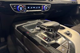 hopea Audi Q7 2016 kuva 25.