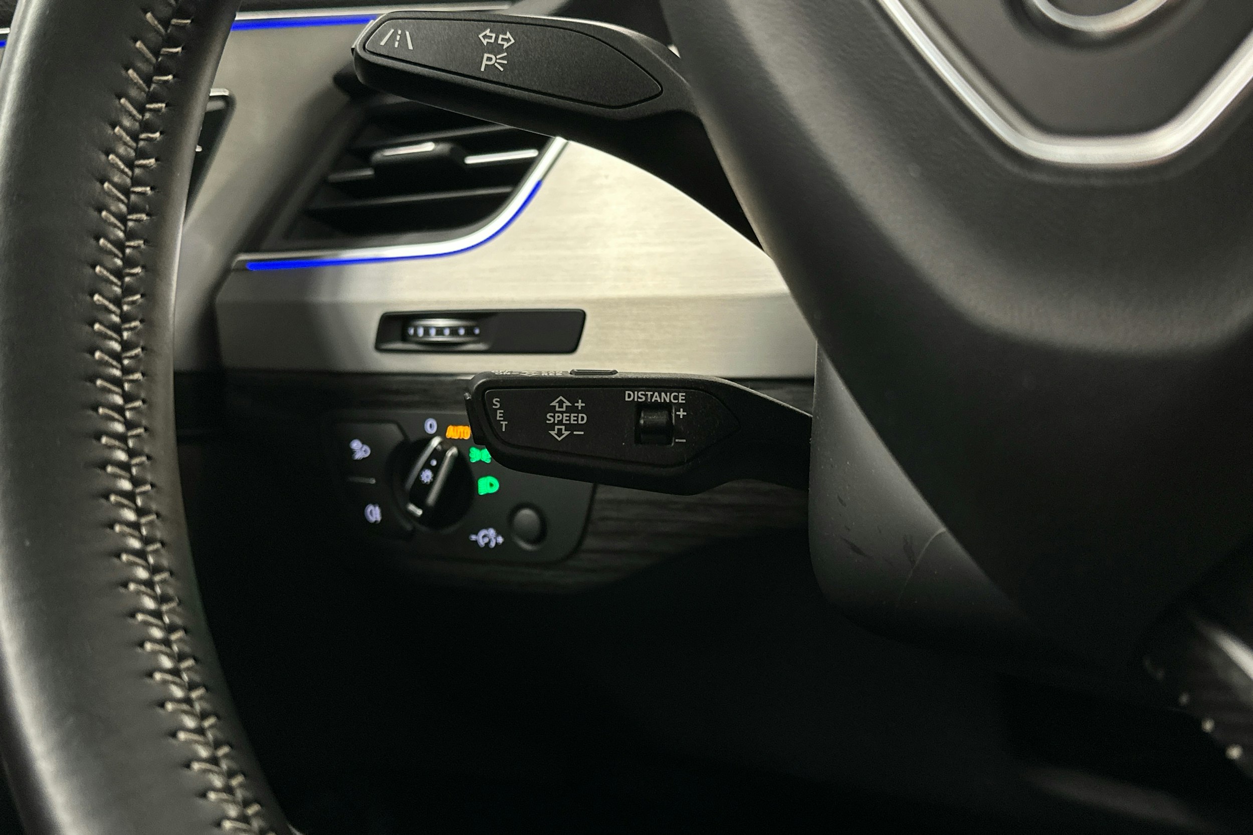 valkoinen Audi Q7 2016 kuva 11.