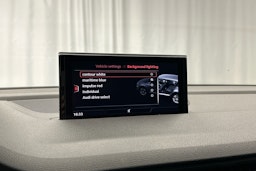 valkoinen Audi Q7 2016 kuva 19.