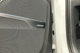 valkoinen Audi Q7 2016 kuva 24.