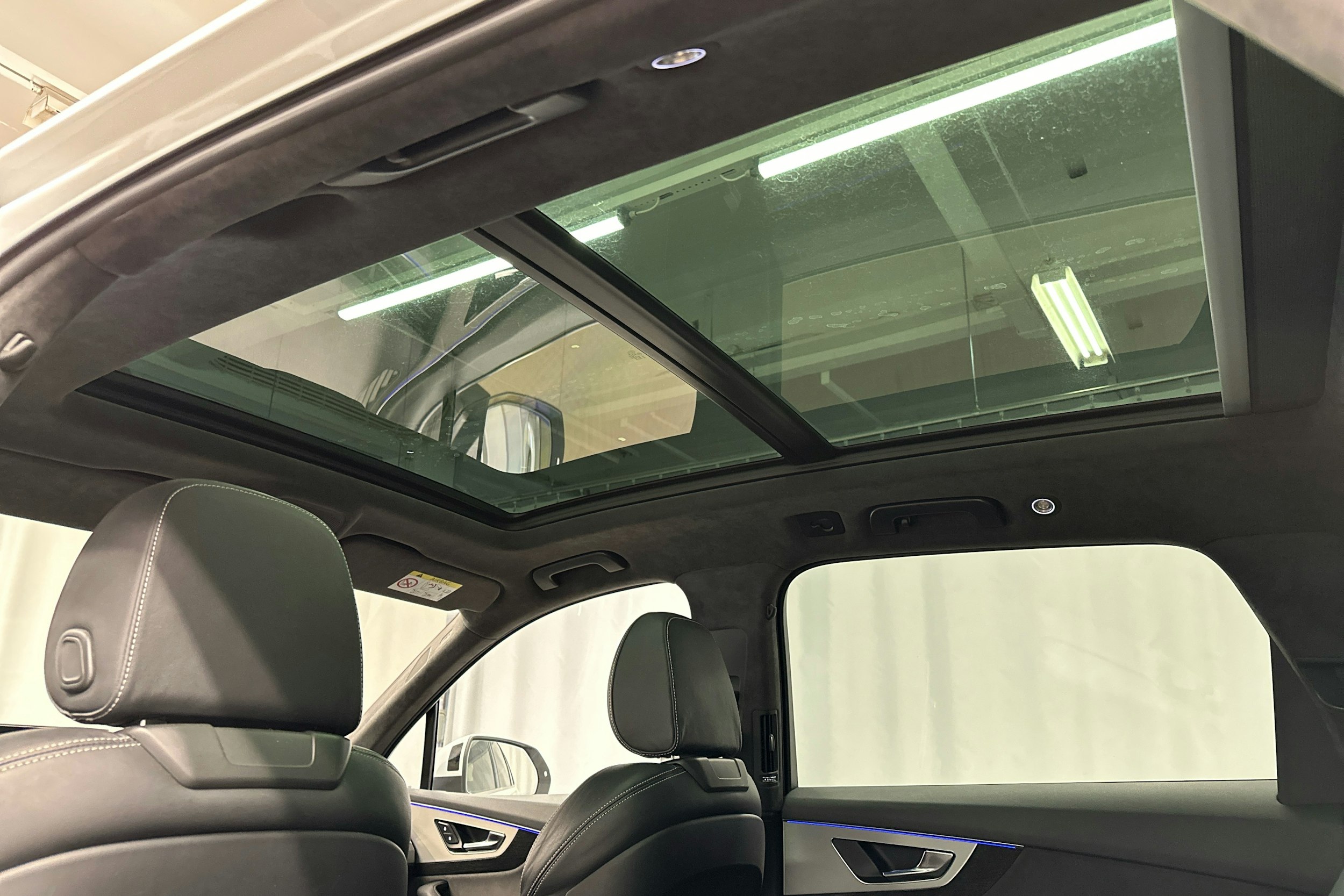 valkoinen Audi Q7 2016 kuva 27.