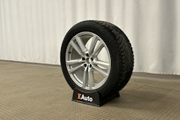 valkoinen Audi Q7 2016 kuva 33.