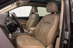 Ruskea (beige) Audi Q7 2016 kuva 15.