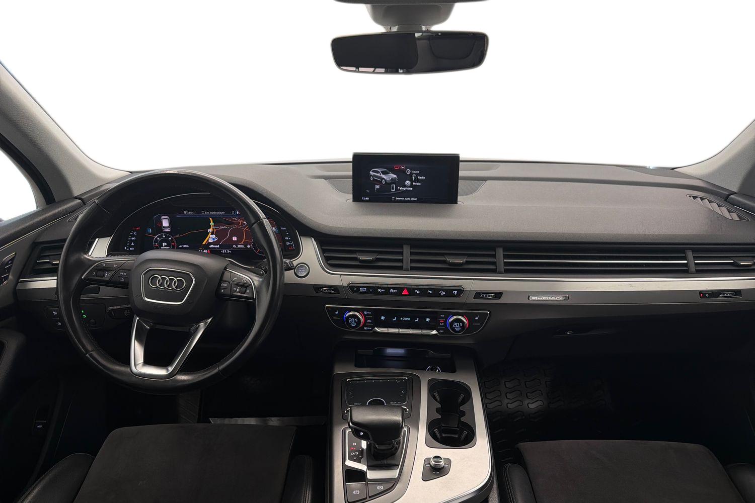 Audi Q7 2016, photo 7/36