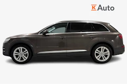 ruskea (beige) Audi Q7 2016 kuva 5.