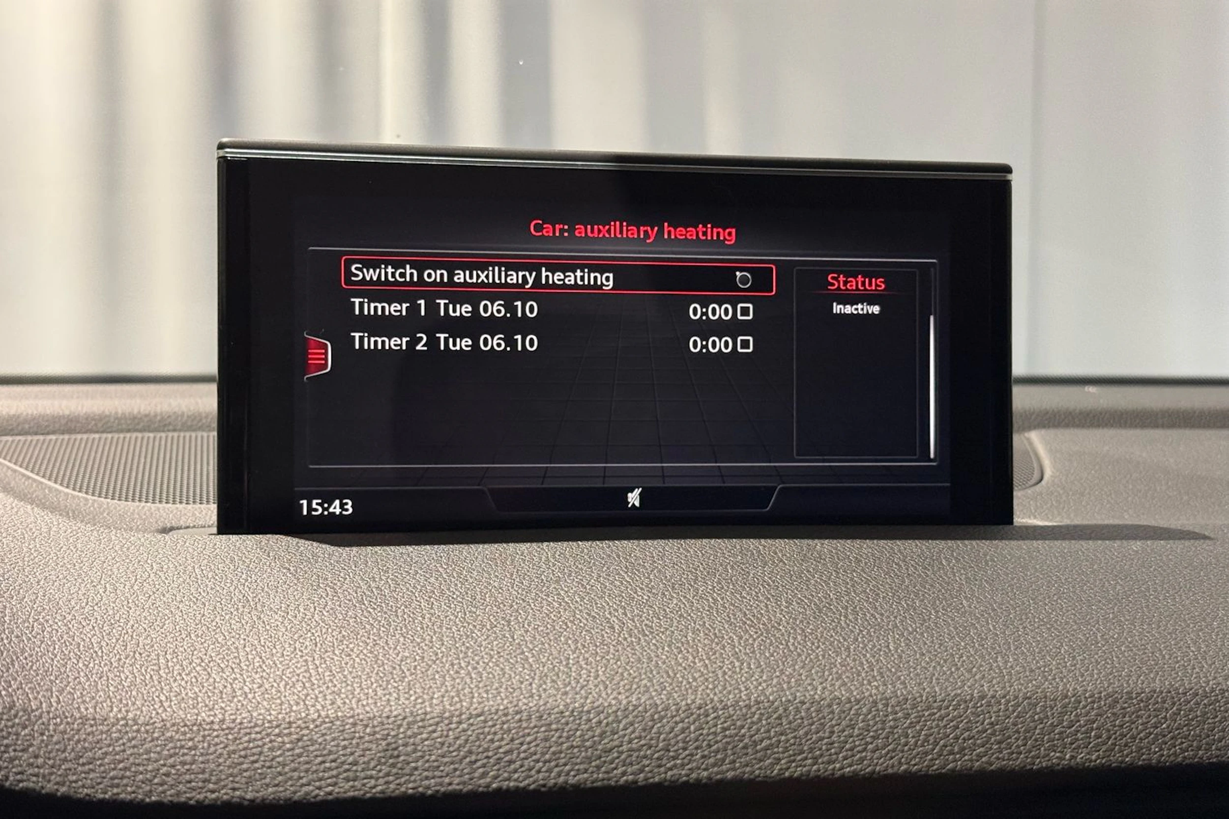 ruskea (beige) Audi Q7 2016 kuva 21.