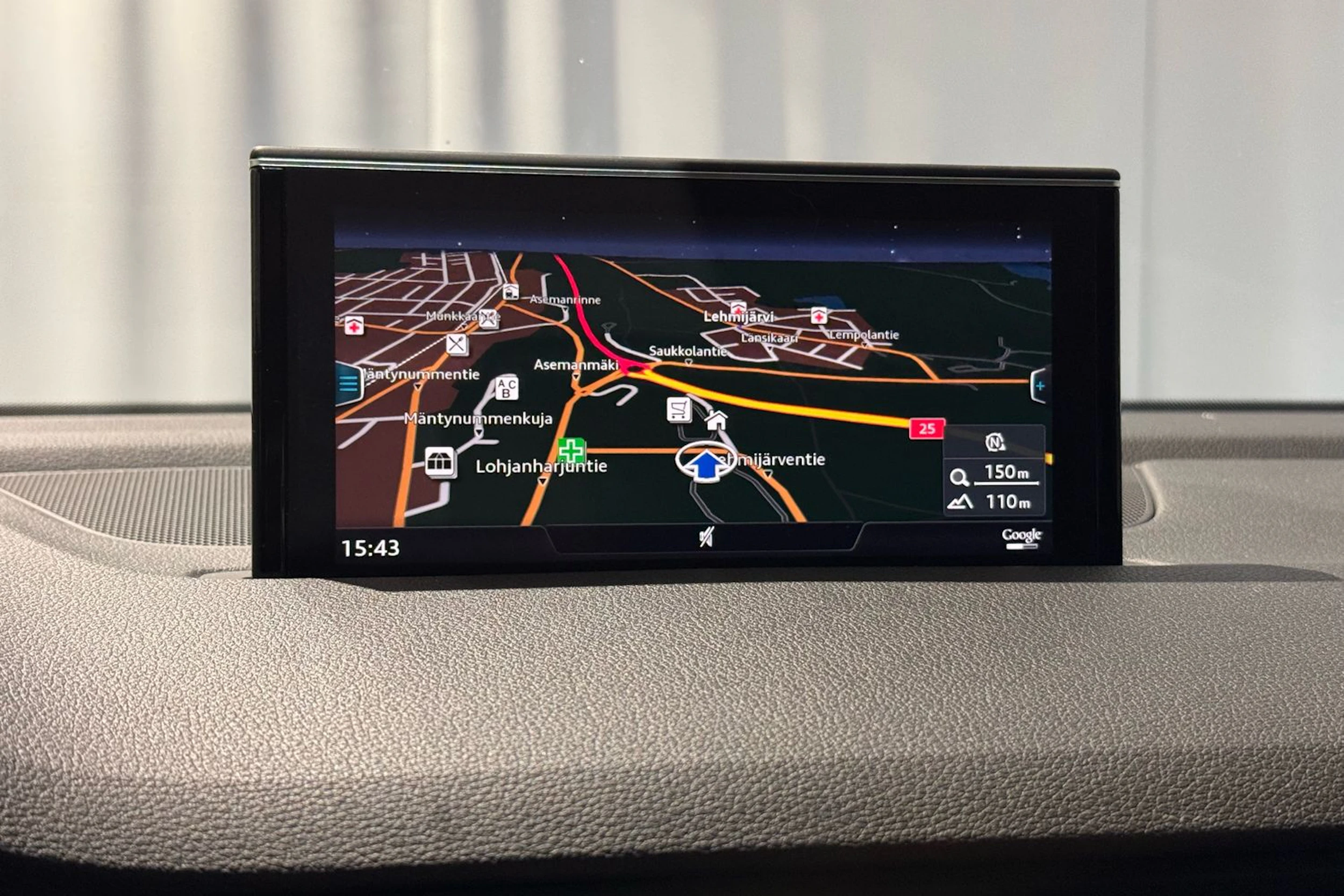 ruskea (beige) Audi Q7 2016 kuva 23.
