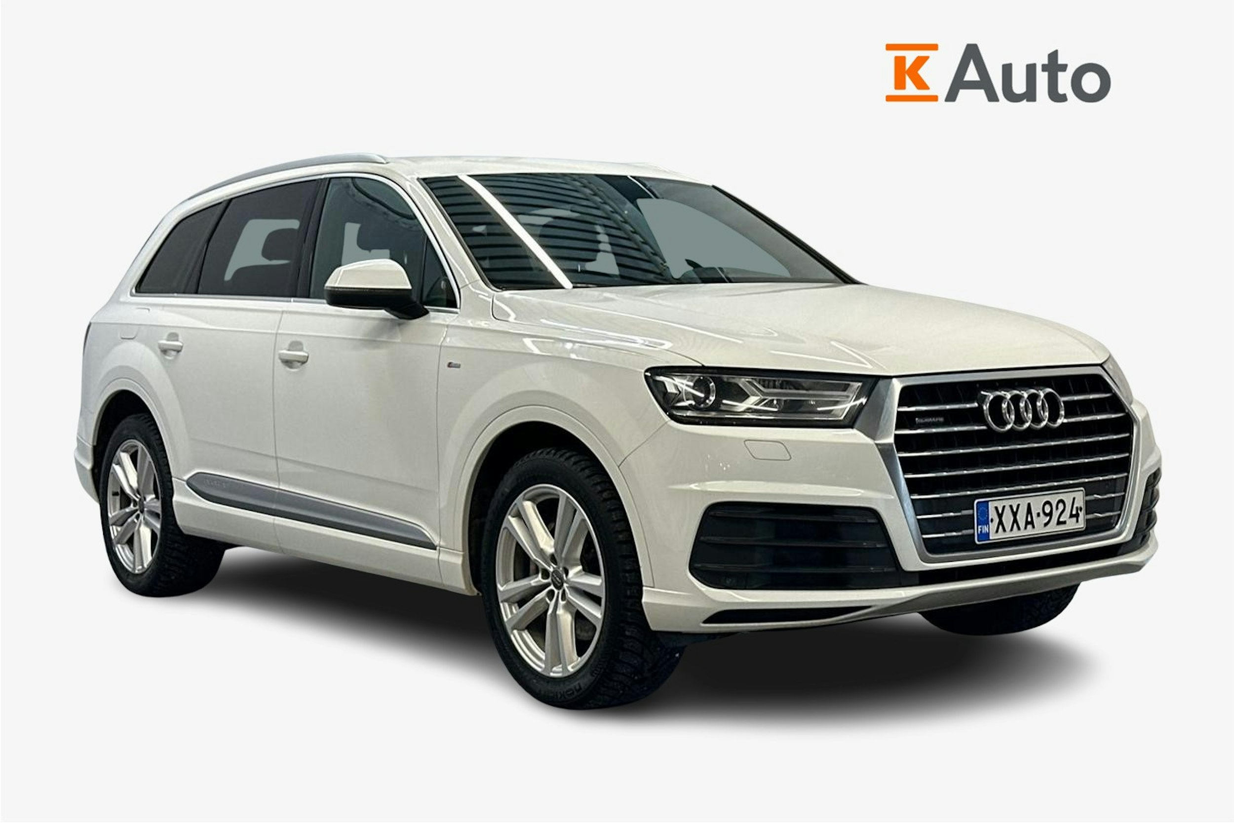 Valkoinen Audi Q7 2016 kuva 1.