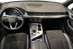 Valkoinen Audi Q7 2016 kuva 7.