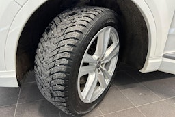 Valkoinen Audi Q7 2016 kuva 9.