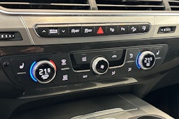 Valkoinen Audi Q7 2016 kuva 18.