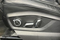 Valkoinen Audi Q7 2016 kuva 20.