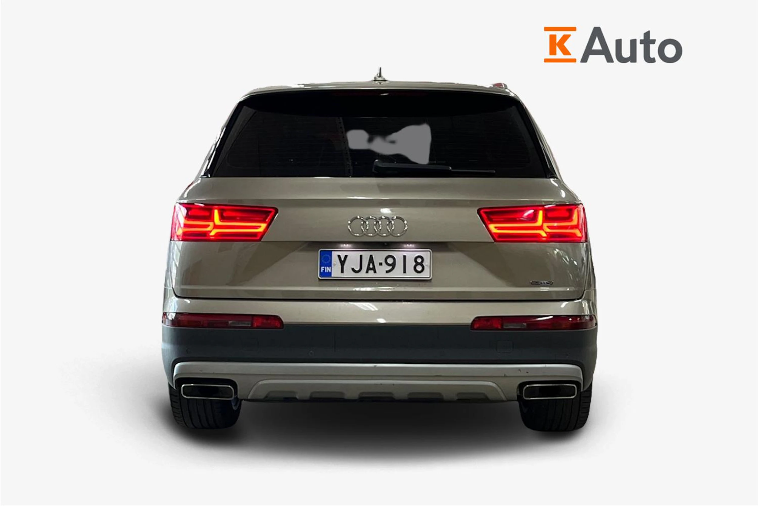 ruskea Audi Q7 2016 kuva 4.