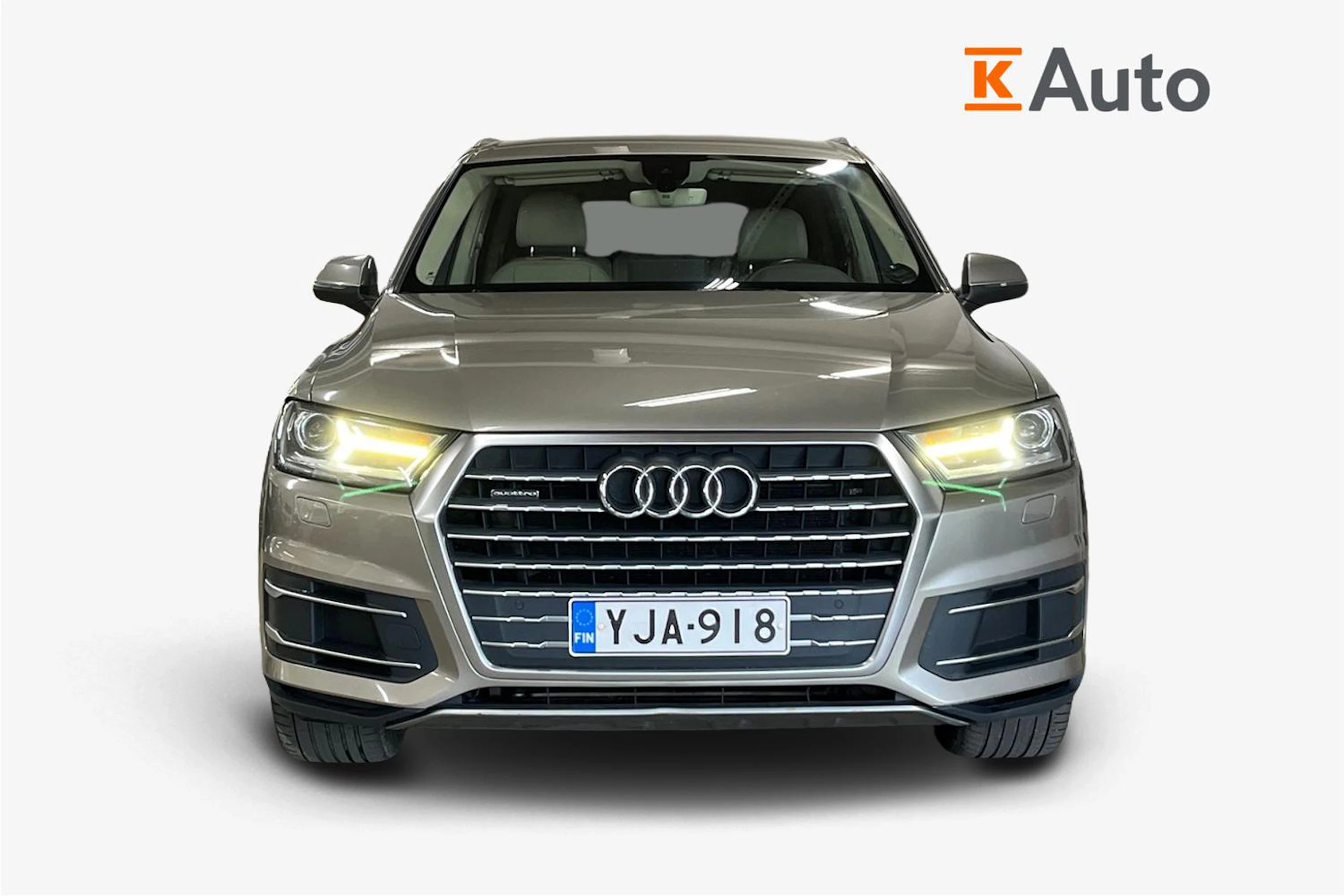ruskea Audi Q7 2016 kuva 5.