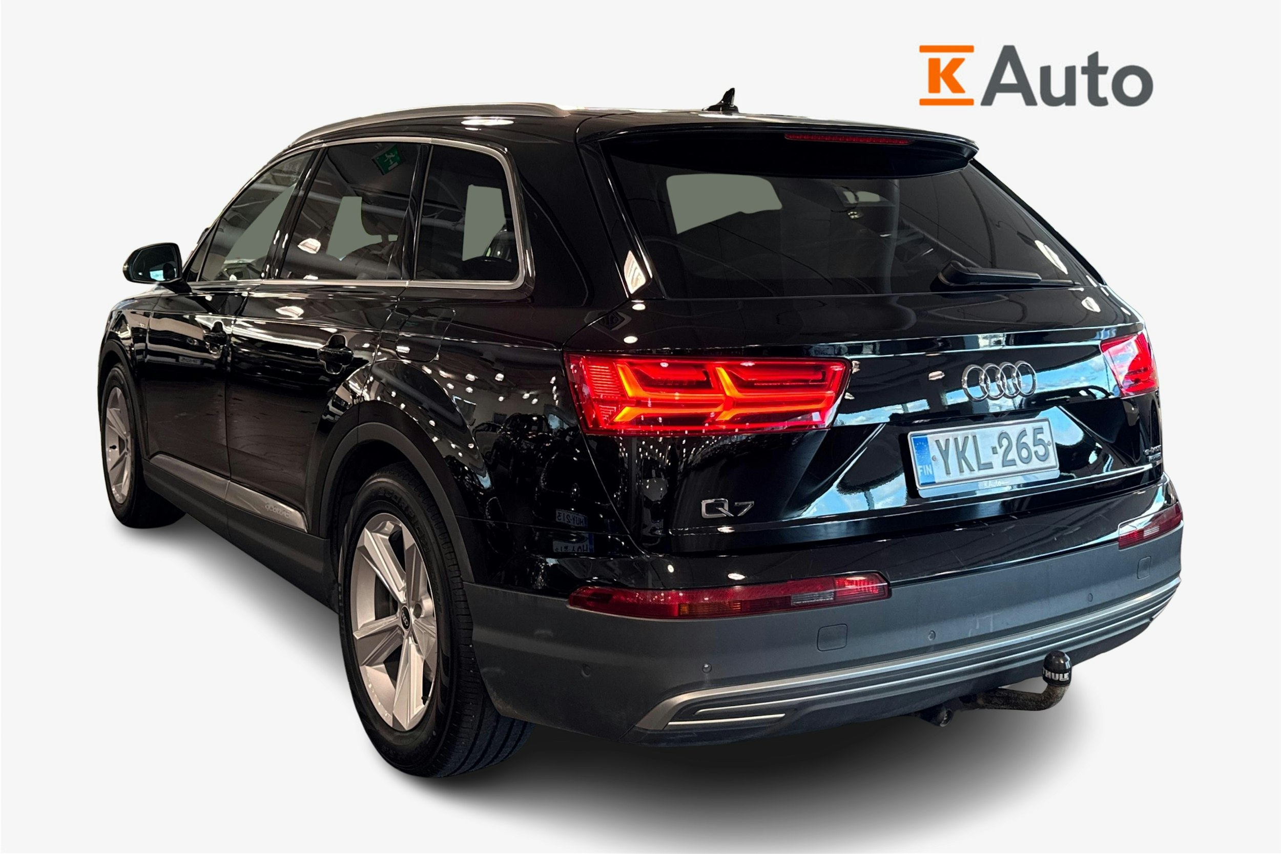 Musta Audi Q7 2017 kuva 2.